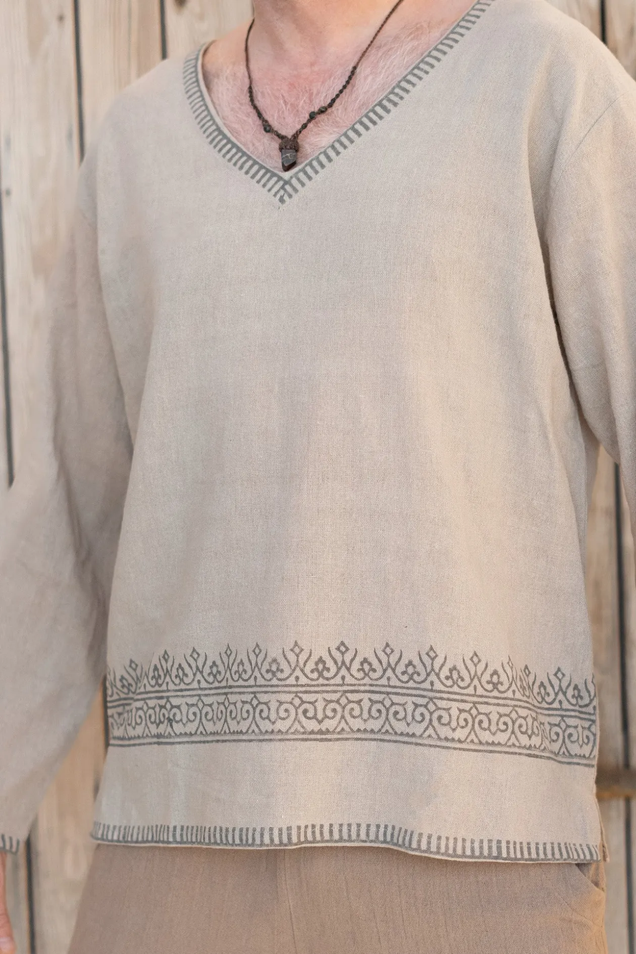 Chemise à col en V Raf Sand