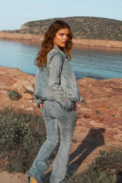 Denim Jeans - Flared - Ruffled
