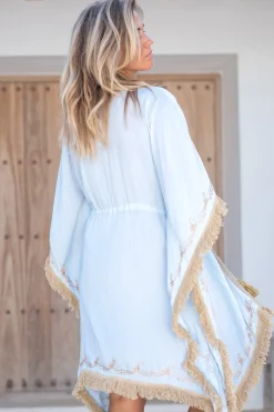 Kimono court à franges Fresco Bleu pâle