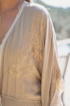 Kimono long à franges Kyra Powder