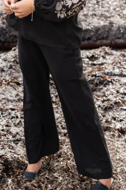 Pantalon Agar Bordado Noir