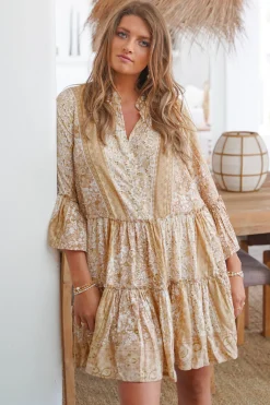 Robe Ave Beige