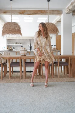 Robe Ave Beige