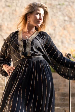 Robe Emika Noir