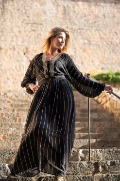 Robe Emika Noir