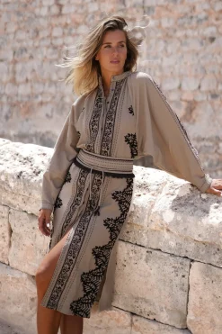 Robe Espanola Taupe clair