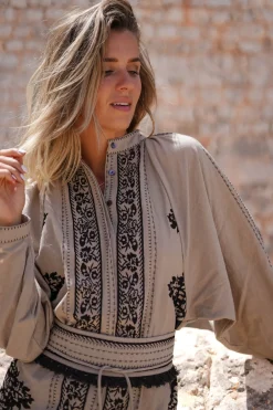 Robe Espanola Taupe clair
