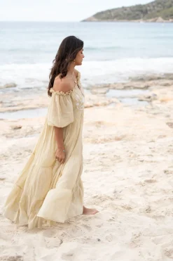 Robe Peralta Bordado Sand