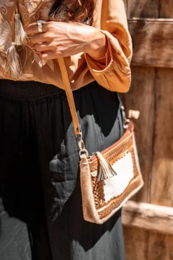 Sac à main en cuir vachette doré