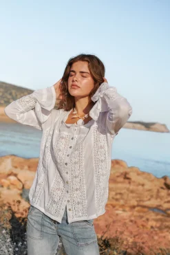 Short Blouse