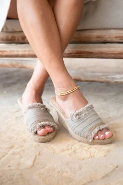 Wedge Inessa Ivory